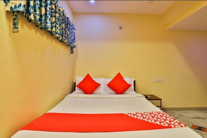 Hotel Honey Bunny 2*